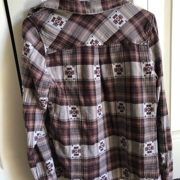 BKE long sleeve button down shirt - Picture 3 of 3